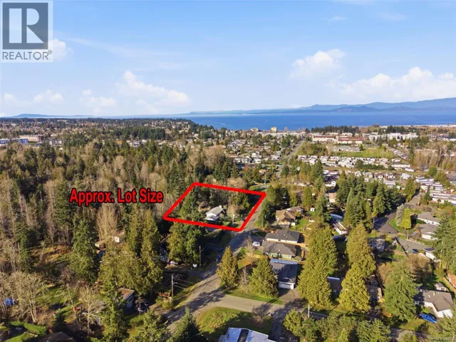 439 Craig St, Parksville, British Columbia V9P1L2