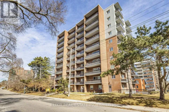 605 - 15 ELIZABETH STREET N, Mississauga (Port Credit), Ontario L5G2Z3