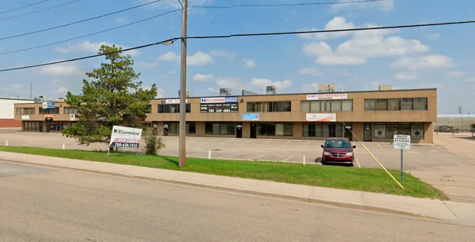 3203 3203 97 Street, Edmonton, Alberta T6N1B7