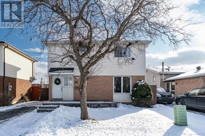 25 HUN CRESCENT, Toronto (West Humber-Clairville), Ontario M9V4G3