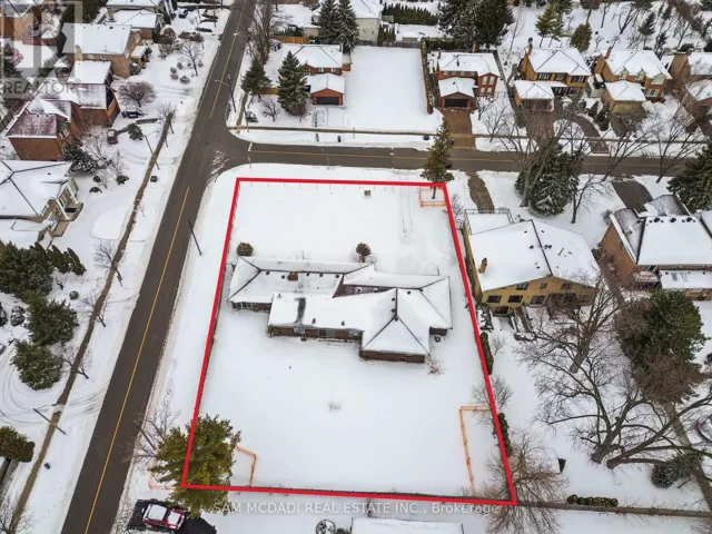 1710 CARRINGTON ROAD, Mississauga (East Credit), Ontario L5M2K2