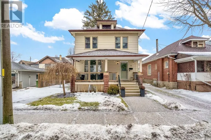 72 WALNUT STREET, St. Thomas, Ontario N5R2Y9