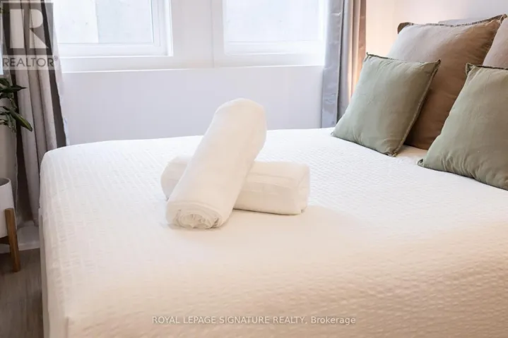 239 - 760 LAWRENCE AVENUE, Toronto (Yorkdale-Glen Park), Ontario M6A3E7