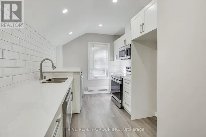 2 - 140 WELLINGTON STREET, London East (East K), Ontario N6B2K8