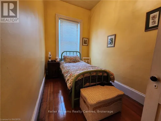 780