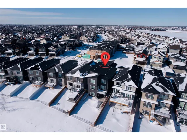 17315 68 ST NW, Edmonton, Alberta T5Z0W4