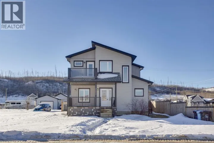 7211 Railway Avenue, Fort McMurray, Alberta T9H1B8