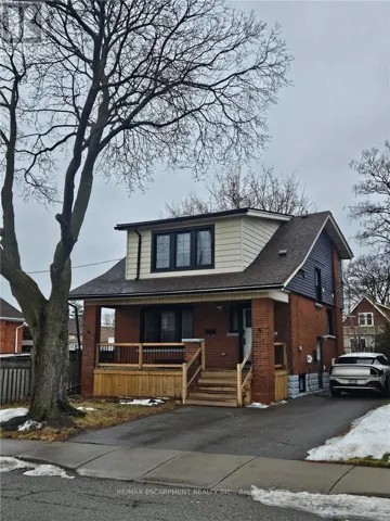 LOWER - 22 GRAHAM AVENUE N, Hamilton (Delta), Ontario L8H4J7
