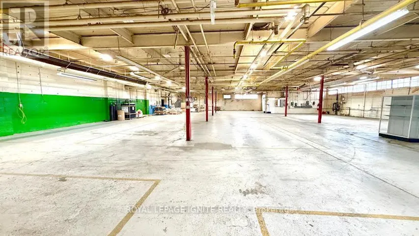 1B - 5 RACINE ROAD, Toronto (West Humber-Clairville), Ontario M9W2Z2