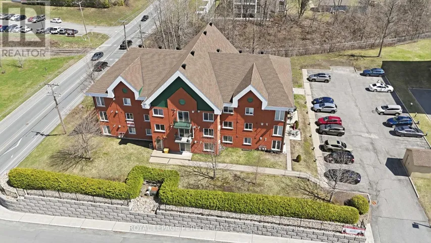 112 - 1101 CLEMENT STREET, Hawkesbury, Ontario K6A3P1