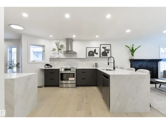 129 IRONWOOD PL NW, Edmonton, Alberta T6J6R4