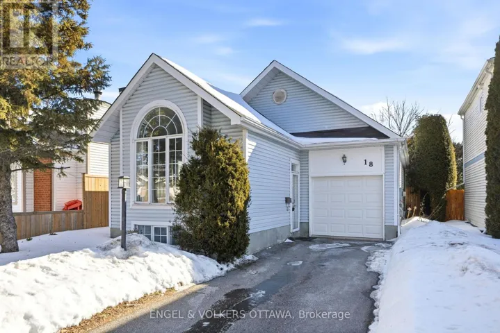 18 STEEPLE CHASE DRIVE, Ottawa, Ontario K2M2K1