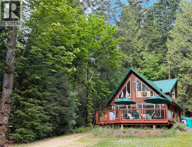 1120 Chappel Pl, Gabriola Island, British Columbia V0R1X2