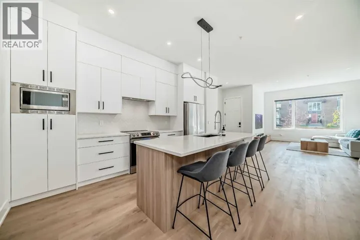 3, 3512 15 Street SW, Calgary, Alberta T2T4A3