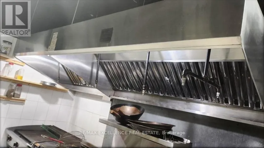 5 - 1375 DANFORTH ROAD, Toronto (Eglinton East), Ontario M1J1G7