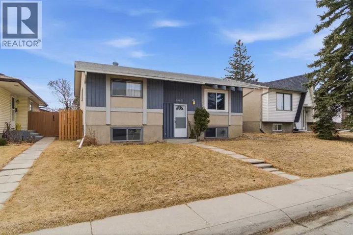 3811 14 Avenue NE, Calgary, Alberta T2A4A5