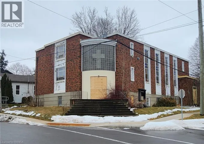 4 WILLIAM Street, Paris, Ontario N3L1K7