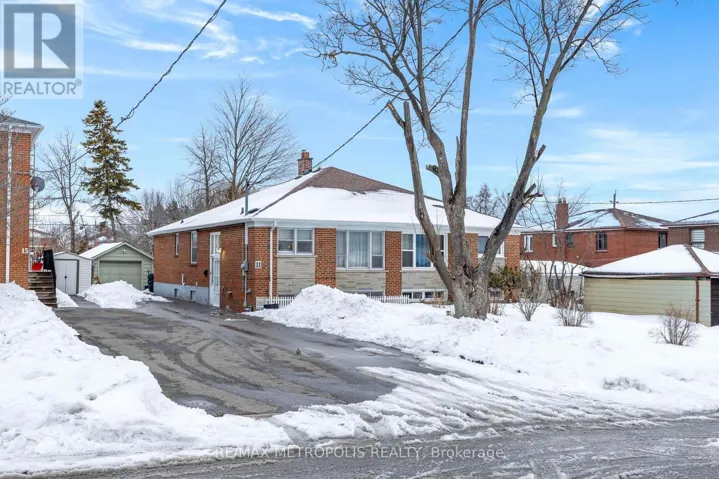 11 RAMBLER PLACE, Toronto (Glenfield-Jane Heights), Ontario M3L1N6