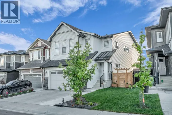 240 Lucas Crescent NW, Calgary, Alberta T3P1M8