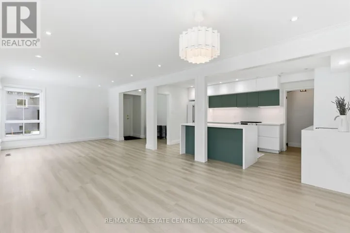 APT. A - 70 BEAVERBROOK AVENUE, Toronto (Princess-Rosethorn), Ontario M9B2N6