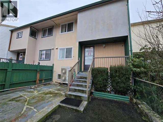 7312 Pine Dr, Port Hardy, British Columbia V0N2P0