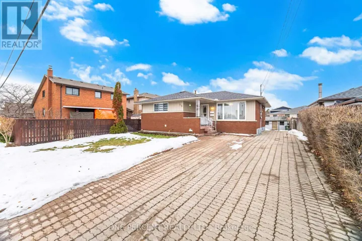85 KENORA AVENUE, Hamilton (Kentley), Ontario L8E1C3
