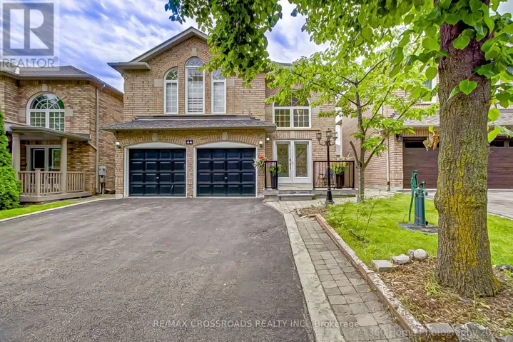44 MENDOCINO DRIVE, Vaughan (Islington Woods), Ontario L4H1T6