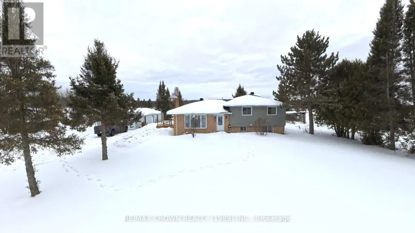 129 BERTHA ROAD, East Ferris, Ontario P0H1K0