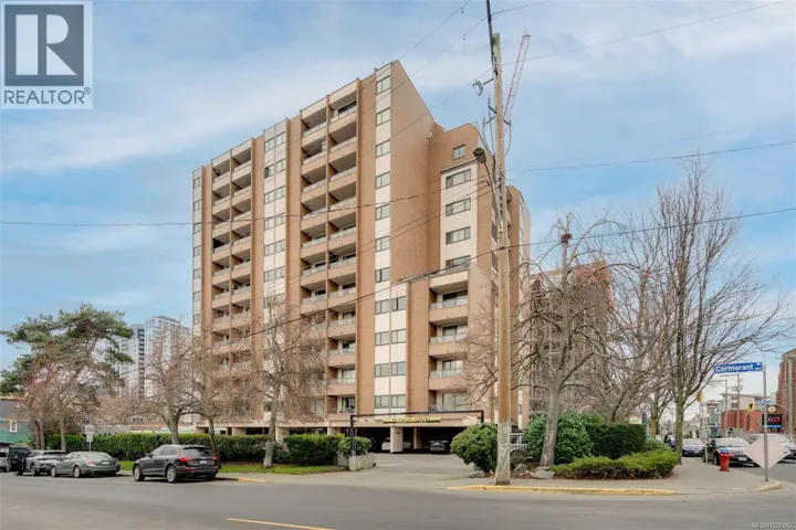 401 1630 Quadra St, Victoria, British Columbia V8W3J5