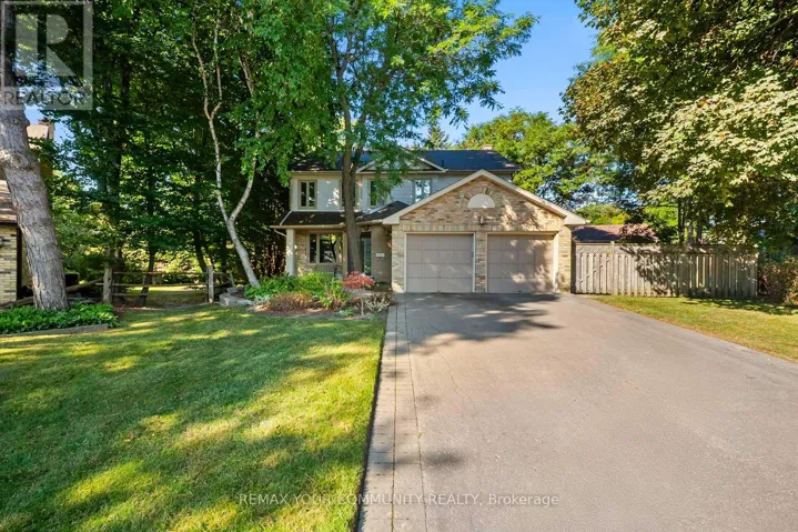 8 SPINNING WHEEL COURT, Markham (Bayview Glen), Ontario L3T1G7