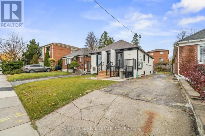 A - 69 CLAYBROOKE STREET, Toronto (Beechborough-Greenbrook), Ontario M6M3P8
