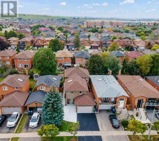 659 ROSELAIRE TRAIL, Mississauga (Hurontario), Ontario L5R3C6