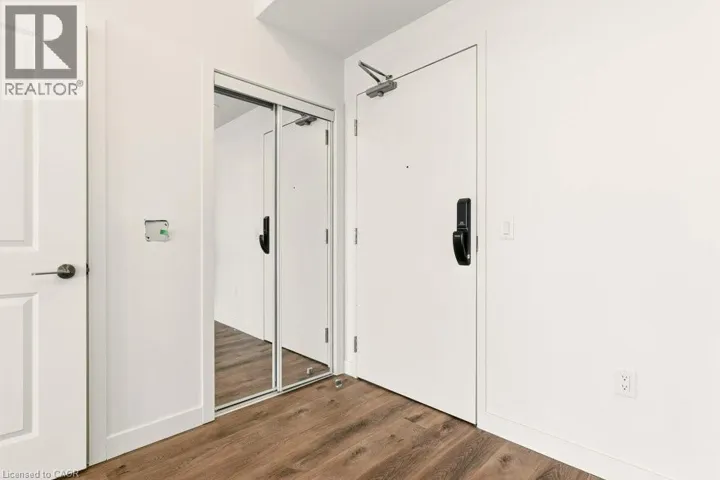 461 GREEN Road Unit# 318, Stoney Creek, Ontario L8E5B4