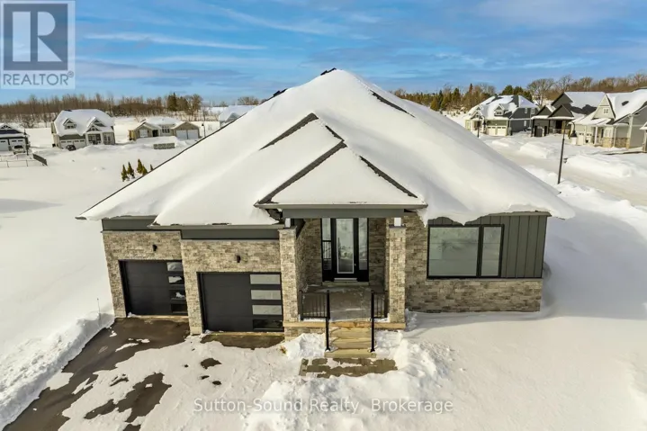 116 LAURENS LANE, Georgian Bluffs, Ontario N0H1S0