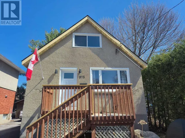 975 SHERIDAN AVENUE, Ottawa, Ontario K1Z6M4