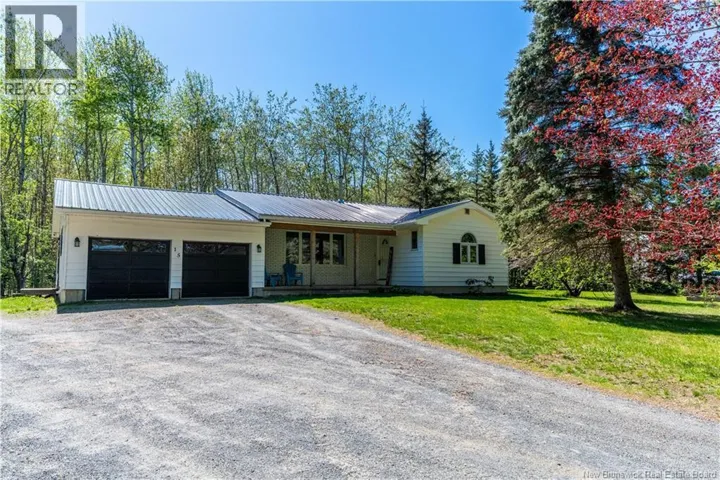 15 McKinnon Road, Miramichi, New Brunswick E1V5Y1