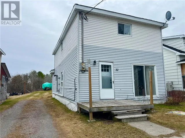 32 Main Street, St. Charles, Ontario P0M2W0