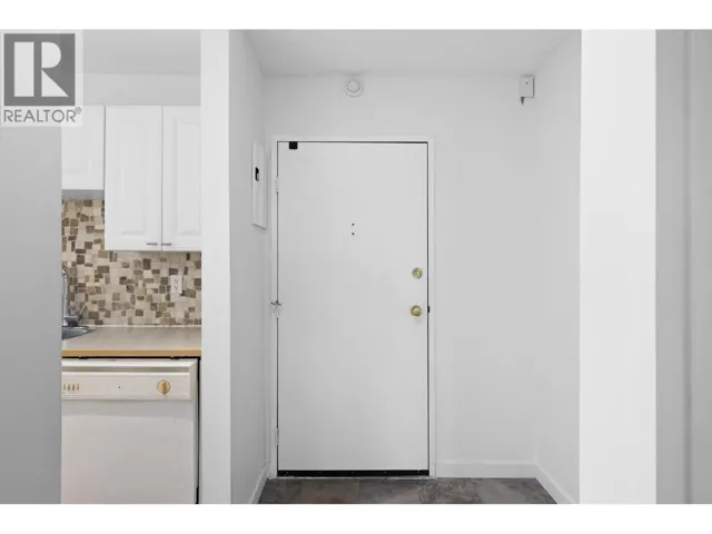 445 All Star Court Unit# 112, Kelowna, British Columbia V1X5N7