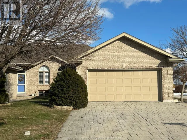 51 SANTOS DRIVE, Kingsville, Ontario N9Y3Z5