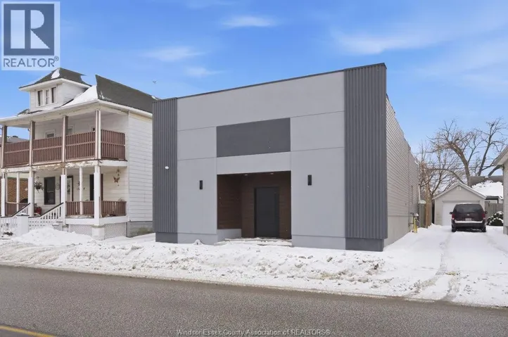 1623-25 DROUILLARD, Windsor, Ontario N8Y2S4