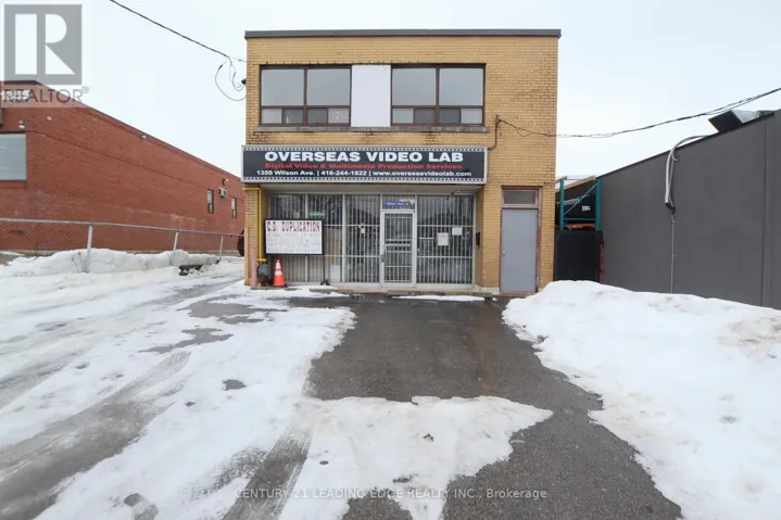 2 - 1359 WILSON AVENUE, Toronto (Downsview-Roding-CFB), Ontario M3M1H7