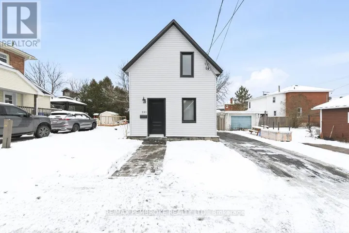 131 PATRICK AVENUE, Renfrew, Ontario K7V3H3
