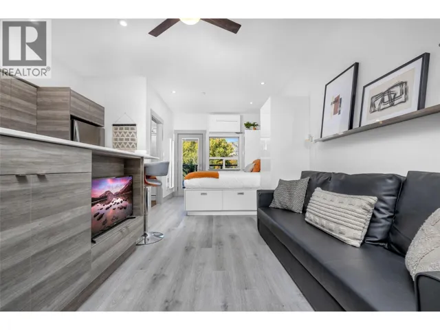 2555 Lakeshore Road Unit# 211, Vernon, British Columbia V1H0A4