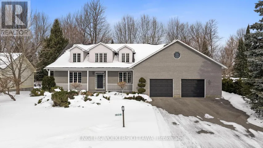 1609 ASHLEY CARDILL LANE, Ottawa, Ontario K4P1M7