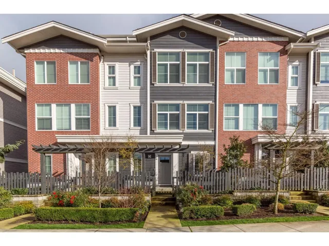 46 8371 202B STREET, Langley, British Columbia V2Y4K6