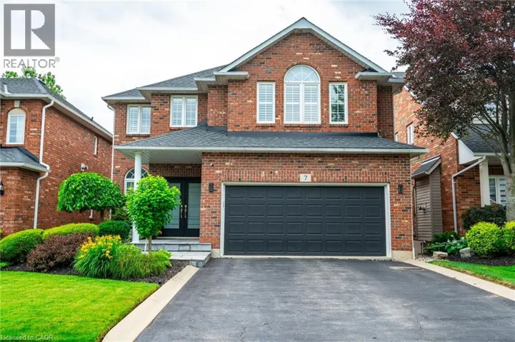 7 VOLTERRA Court, Waterdown, Ontario L8B0K7