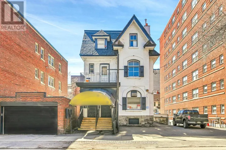 200 METCALFE STREET, Ottawa, Ontario K2P1P7