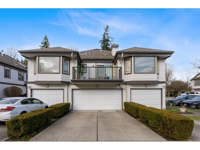 51 15840 84 AVENUE, Surrey, British Columbia V4N0W4