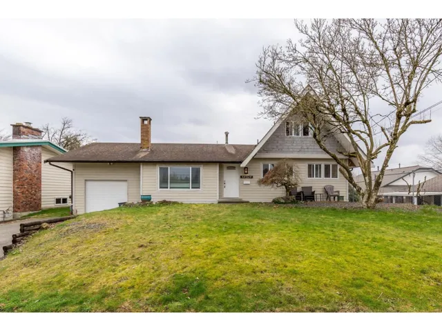 34324 MENDHAM STREET, Abbotsford, British Columbia V3S4K6