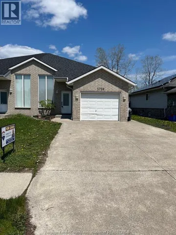 3726 HOLBURN, Windsor, Ontario N9E4S9